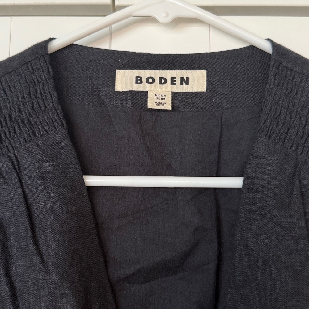 Boden Charcoal Short Sleeve Dress - Picture 2 of 3